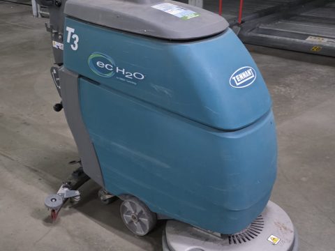 Tennant T3 Scrubber- 351 hours